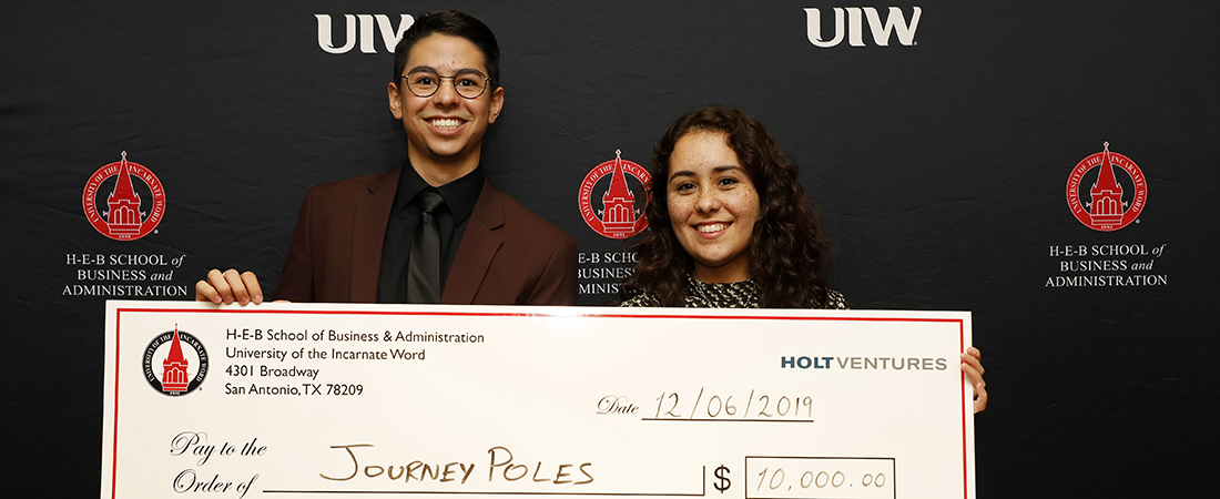 Noah Silvas and Yolanda Martinez win 2019 Startup Challenge