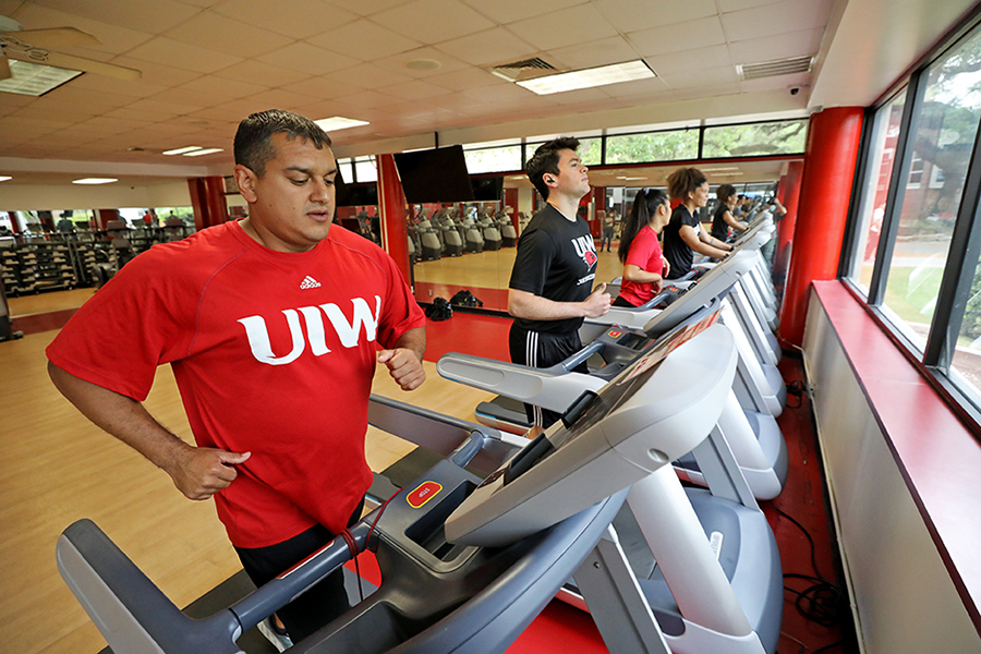 Students working out in the Wellness Center