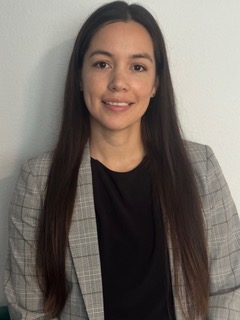 allison Fernandez headshot
