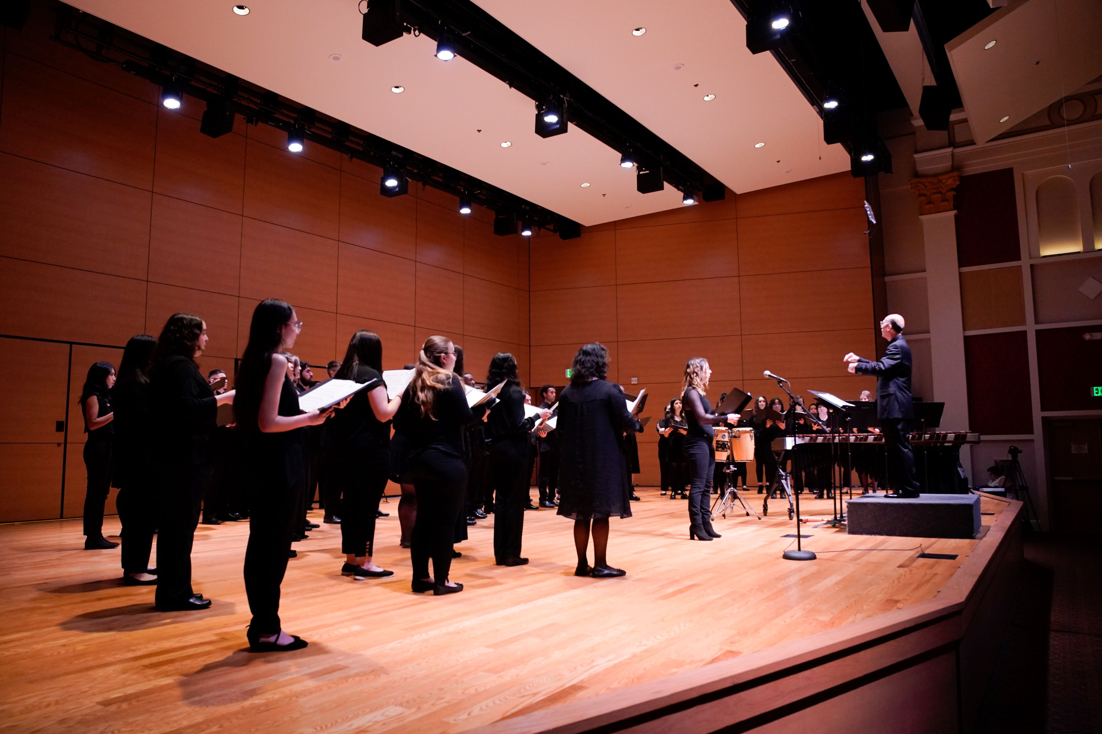 UIW Choir in performance