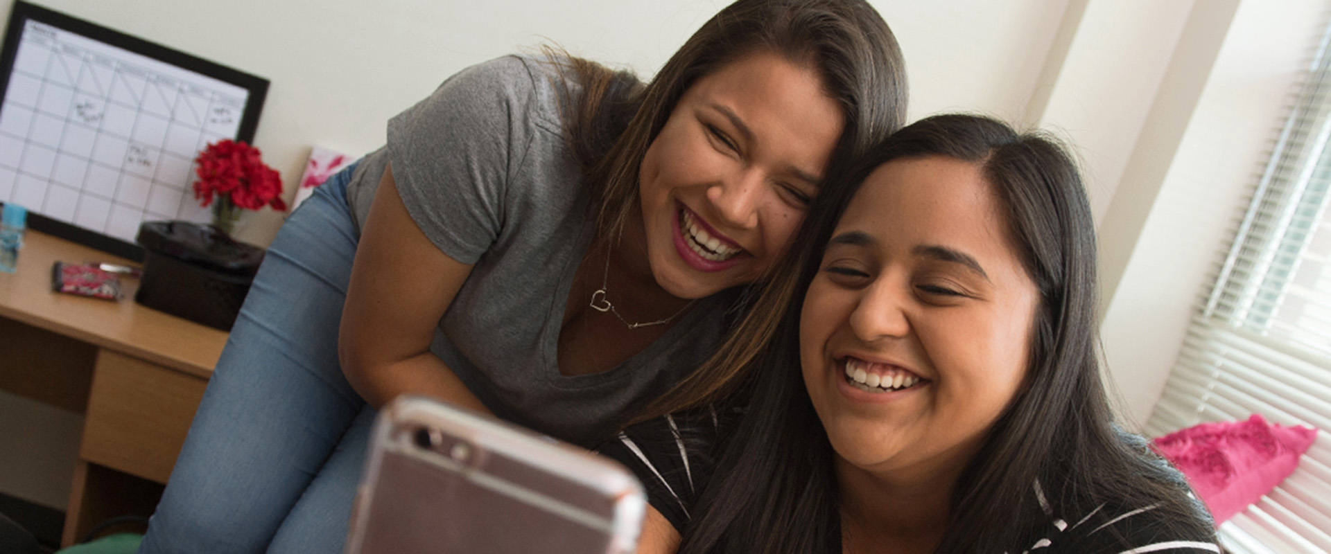 UIW Students in residence hall