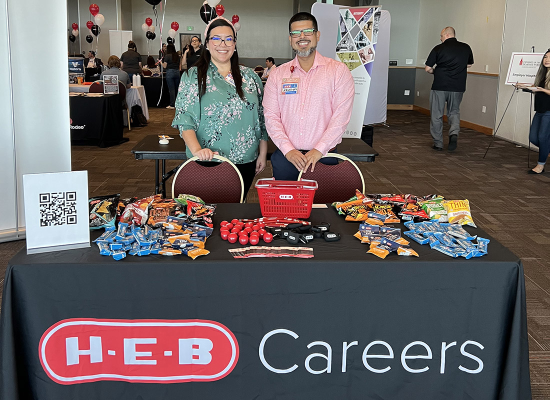 HEB group at the career fair