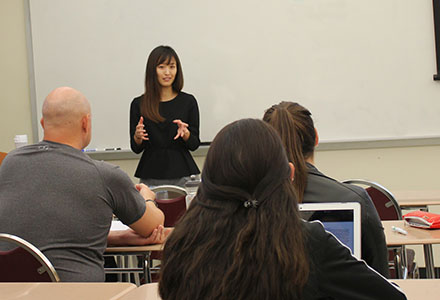 student speaks at accounting society meeting