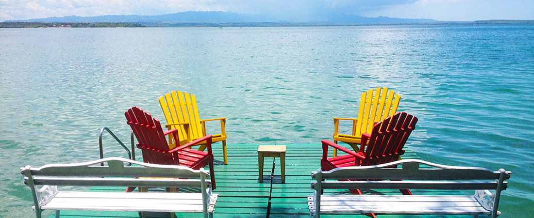 picture of the waterfront in Cuba