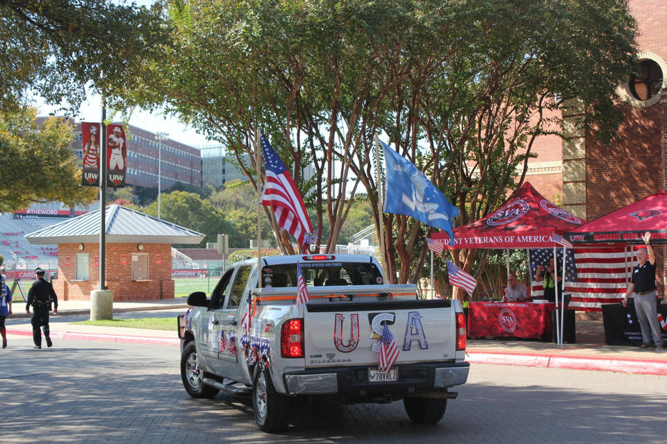 UIW Student Veteran decorated truck