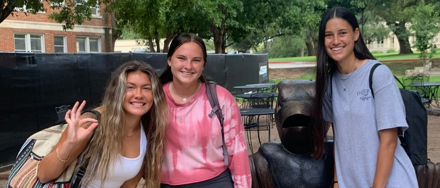 Keeley Ayala (far left) and two friends