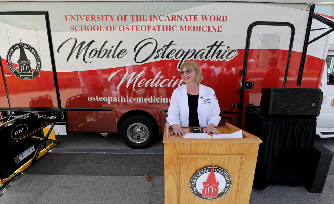 Dr. Dr. Robyn Phillips-Madson introduces the new UIWSOM Mobile Osteopathic Medicine unit