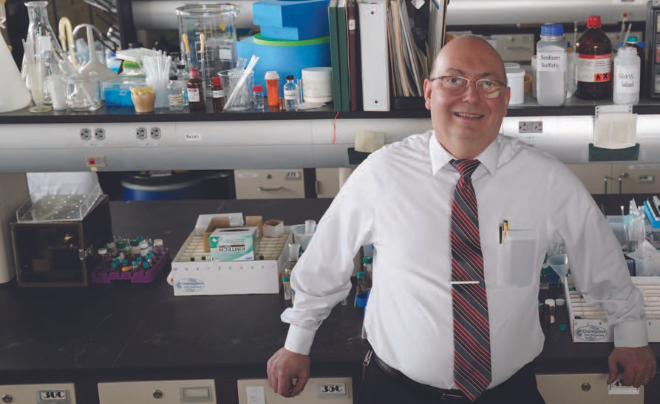 Dr. Paulo Carvalho in the lab