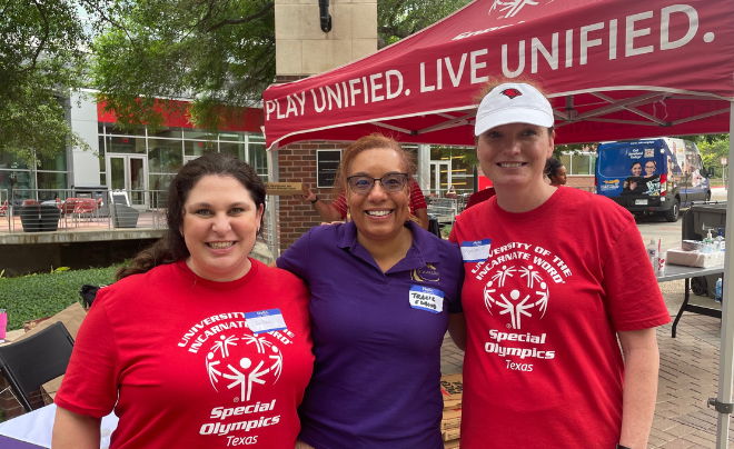 L-R: Dr. Emily Dow, Dr. Traci Edmond and Dr. Stephanie Grote-Garcia