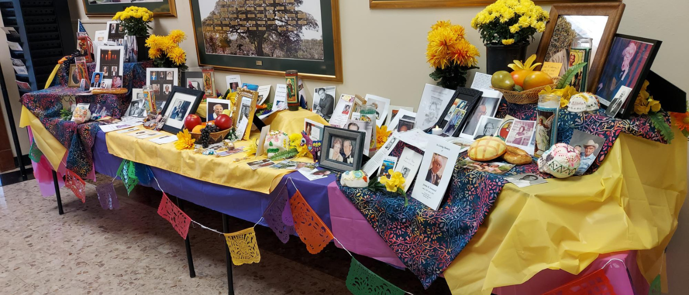 Ofrenda outside Our Lady's Chapel