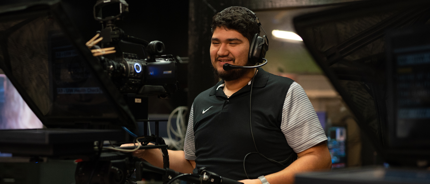 Antonio Bocanegra II working a camera