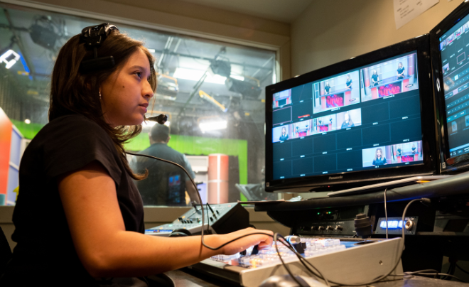 Student working for UIWtv