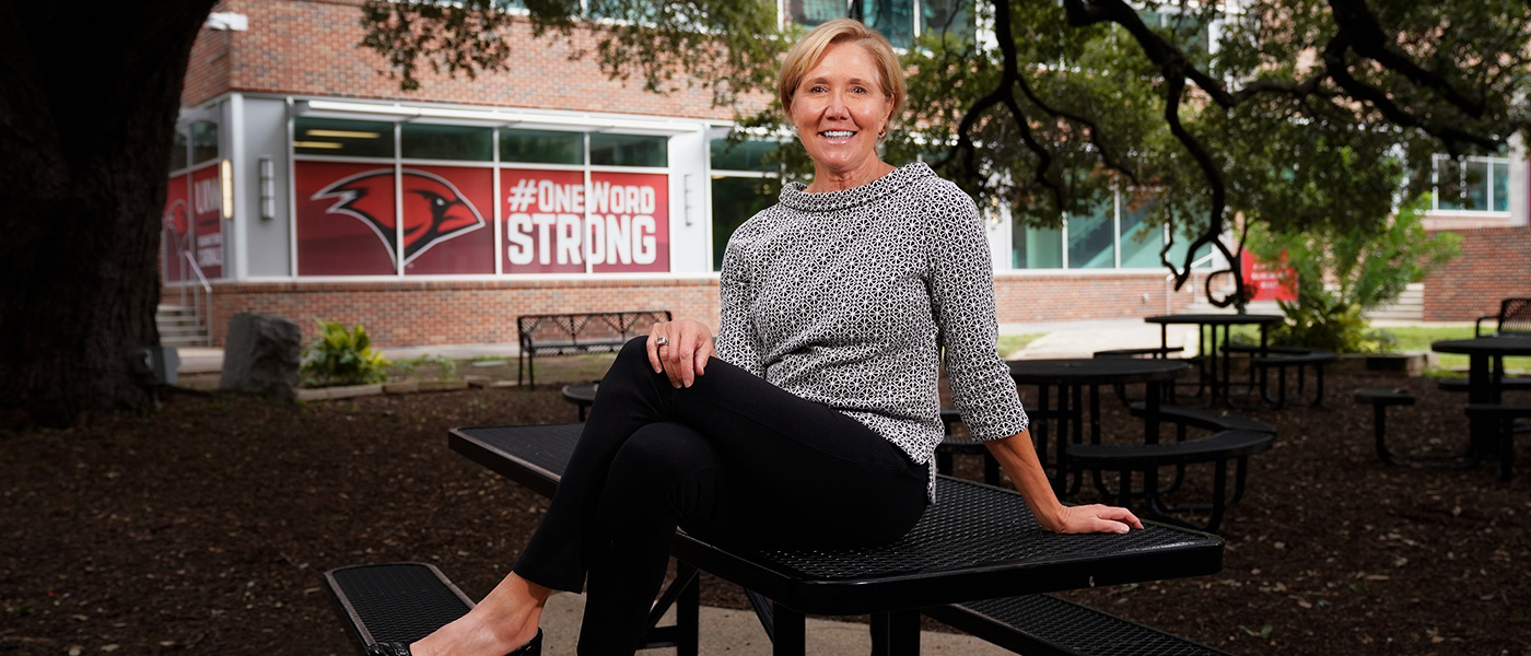 To Honor Her Father, Alumna Leaves a Legacy