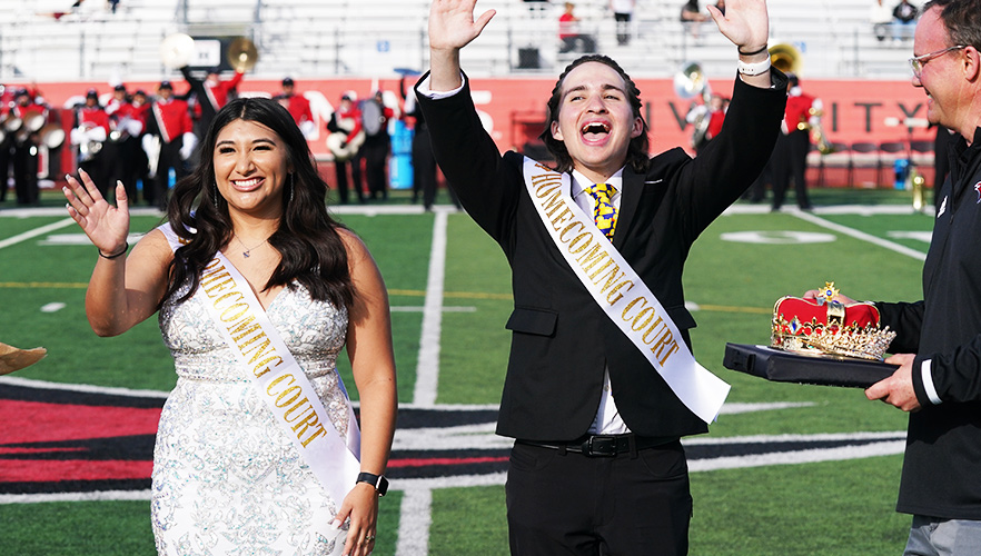 Homecoming king and queen