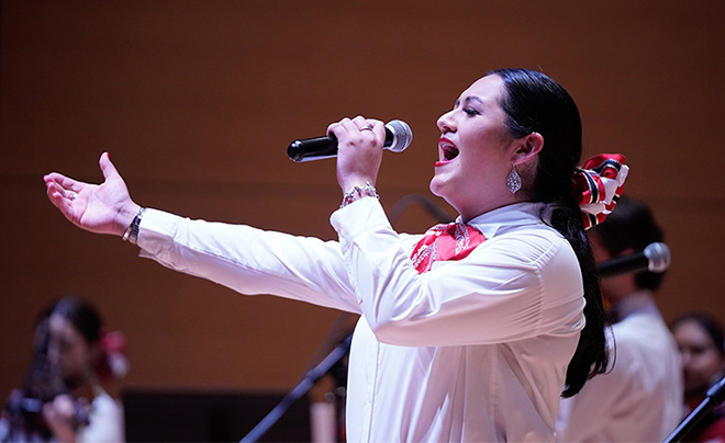 Female mariachi