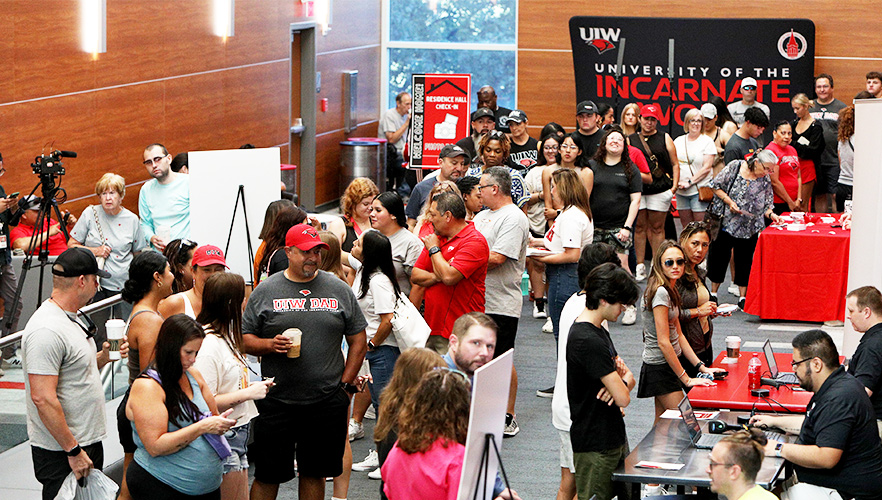 crowd of families at move in registration