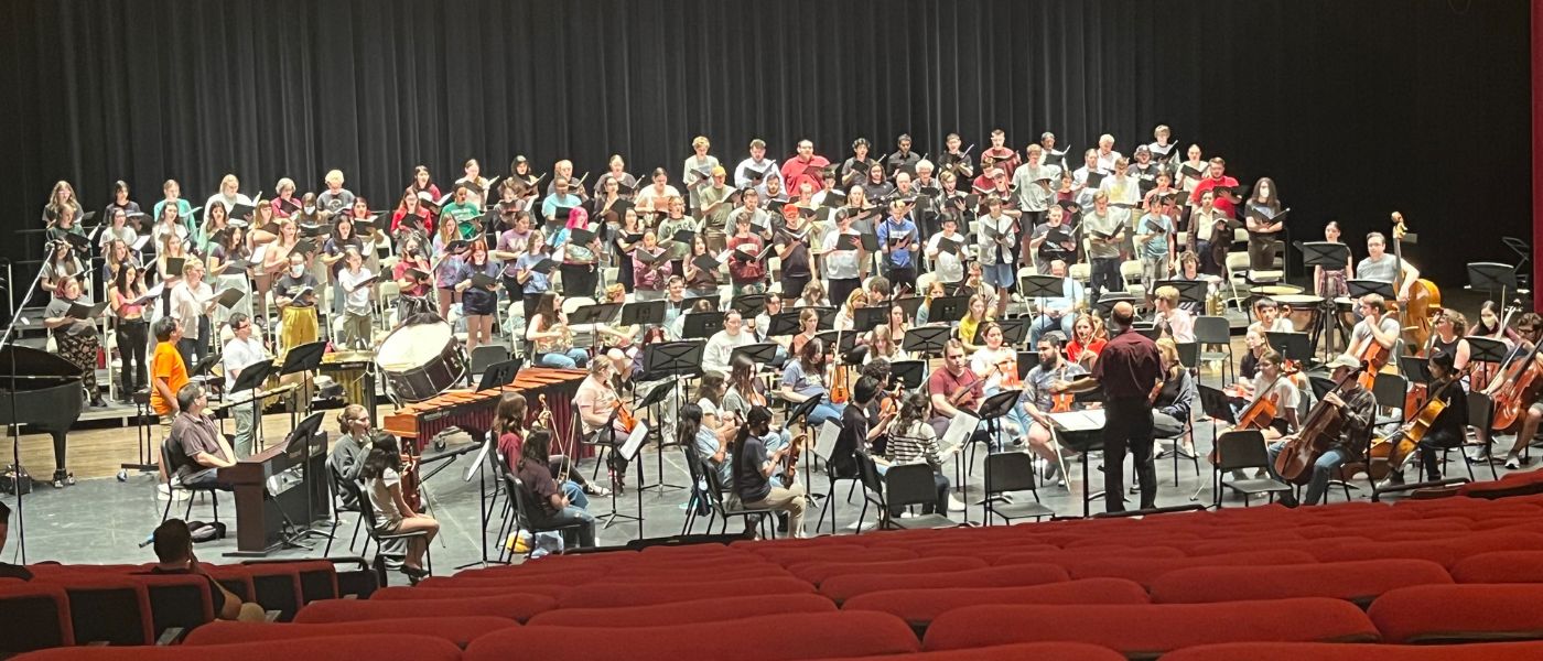 UIW Cardinal Singers practicing