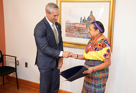 Rigoberta Menchú Tum 