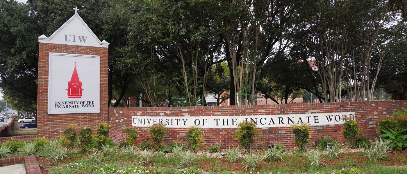 University of the Incarnate Word sign