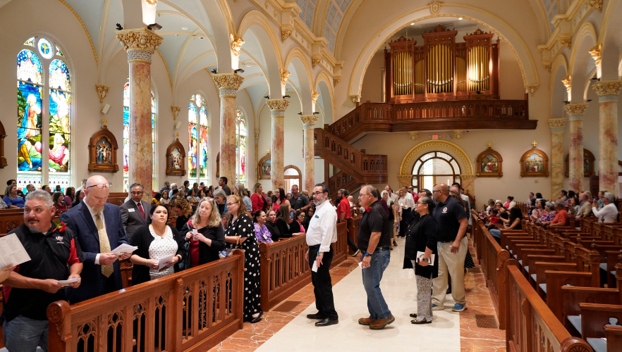 Attendees in the Chapel of the Incarnate Word