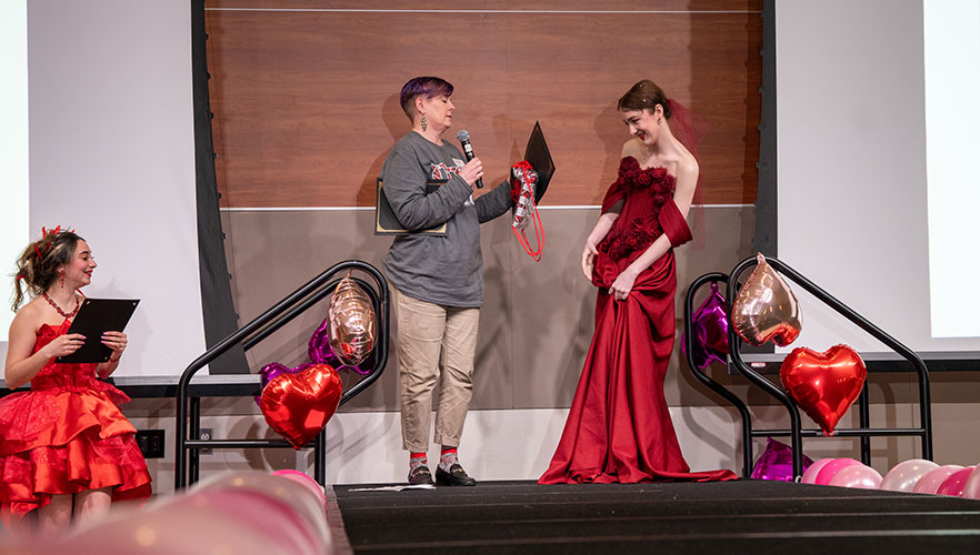 Red Dress winner