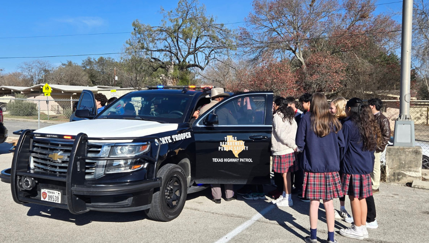 Students seeing trooper car