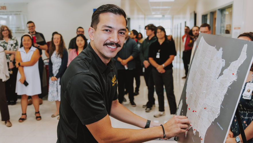 Matched FSOP students pinning on map