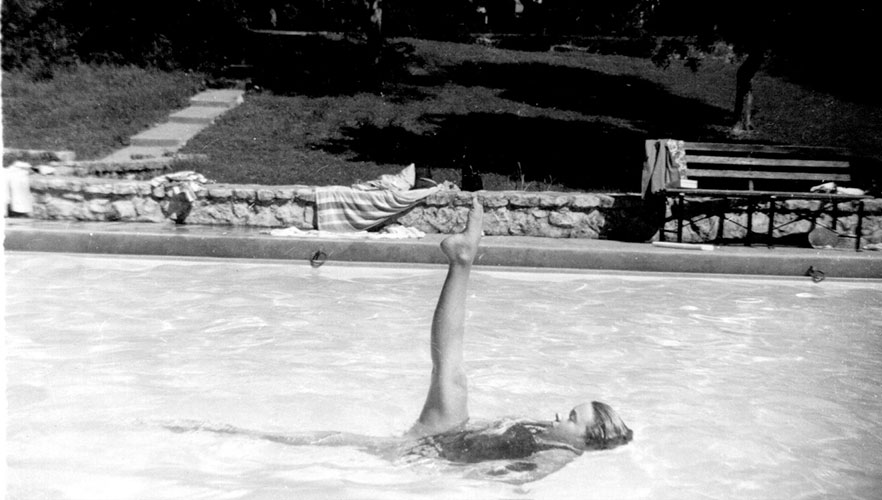 Mary Michaels Pohlmann swimming