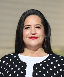 Dr. Erlinda López-Rodríguez